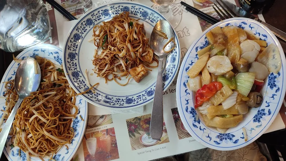 Noix de Saint Jacques Nouilles Sautées